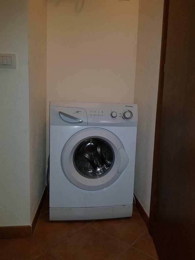 Apartamento Borgo Lu Canali Da Gavino Badesi Exterior foto